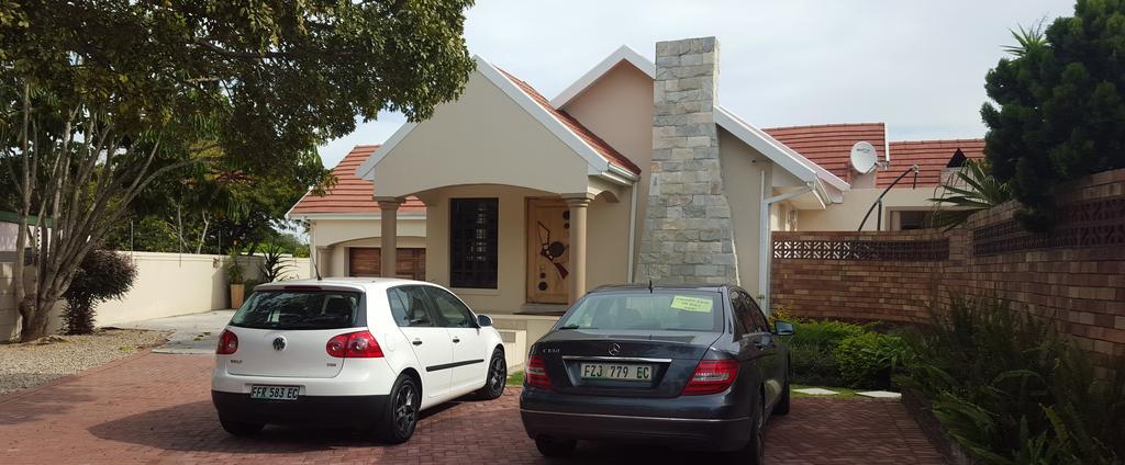 Bhotani-on-Bax Bed & Breakfast Port Elizabeth Bagian luar foto